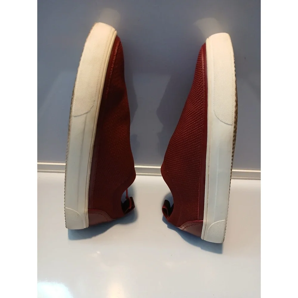 Market & Spruce Womens Knit Slip‎ On Sneakers Burgundy Round Toe Low Top Shoes 9